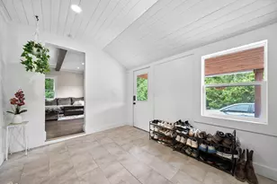 180 Jackson St, Plain City, OH 43064 - Photo 5