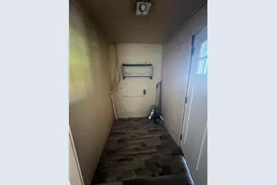 135 S Valley Street, Corning, OH 43730 - Photo 11