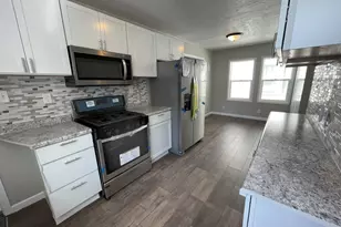 1476 Republic Ave, Columbus, OH 43211 - Photo 9