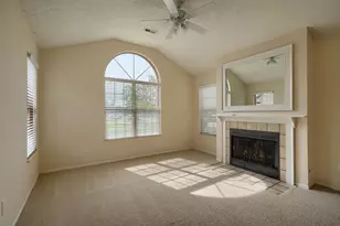 2622 Trottersway Dr, Columbus, OH 43235 - Photo 9