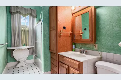 284 N Kennebec Avenue, McConnelsville, OH 43756 - Photo 29