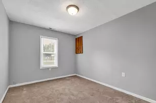 1124 Rumsey Rd, Columbus, OH 43207 - Photo 25