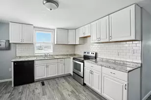 363 Logan St, Circleville, OH 43113 - Photo 7