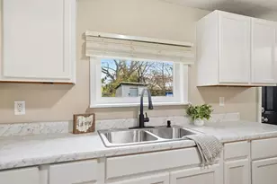 461 Watt St, Circleville, OH 43113 - Photo 9