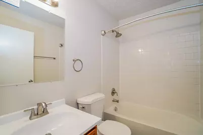 1852 Meadowlawn Drive, Columbus, OH 43219 - Photo 15
