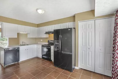 5882 Abernathy Lane #5882F, Columbus, OH 43232 - Photo 11