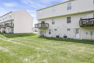 5882 Abernathy Ln, Columbus, OH 43232 - Photo 33