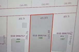 1810 E 26th Ave, Columbus, OH 43219 - Photo 1