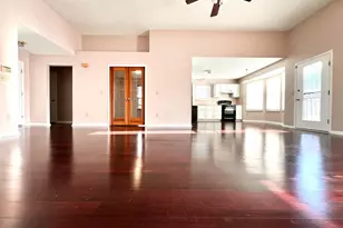 813 Sumter St, Galloway, OH 43119 - Photo 3