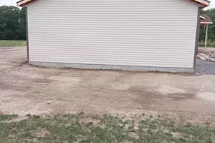 4250 Diller Rd, Lima, OH 45807 - Photo 5