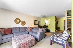 4038 Blendon Point Dr, Columbus, OH 43230 - Photo 7