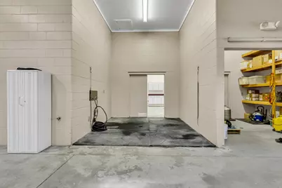 5701 Lancaster Circleville Road SW, Lancaster, OH 43130 - Photo 37