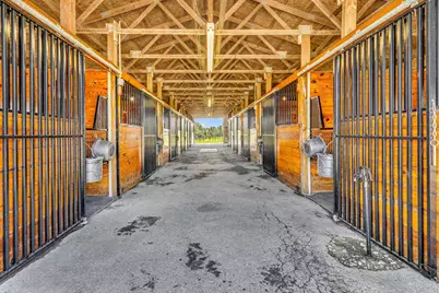 5701 Lancaster Circleville Road SW, Lancaster, OH 43130 - Photo 39