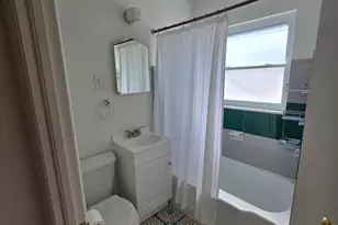 594 Chatham Rd, Columbus, OH 43214 - Photo 9