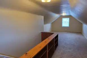 594 Chatham Rd, Columbus, OH 43214 - Photo 15