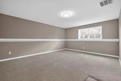 2744 Barrows Road, Columbus, OH 43232 - Photo 9