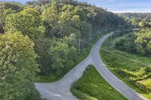 1420 Tatmans Rd NE, Crooksville, OH 43731 - Photo 1