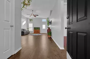 1280 Four Star Dr W, Galloway, OH 43119 - Photo 5