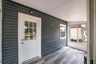 2210 Gerbert Rd, Columbus, OH 43211 - Photo 5