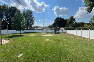 523 Normandy Dr, Marion, OH 43302 - Photo 9