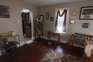 389 S Harris Ave, Columbus, OH 43204 - Photo 5