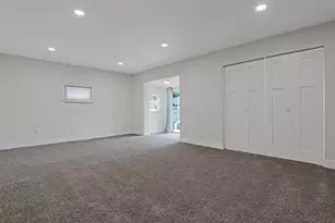 65 S Hague Ave, Columbus, OH 43204 - Photo 17