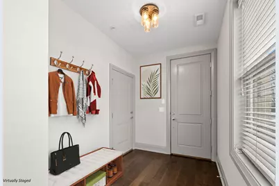 998 Ewing Alley #998, Columbus, OH 43201 - Photo 3