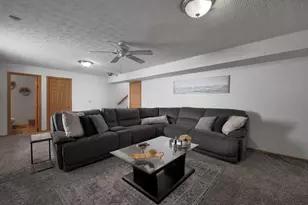 8210 Rodebaugh Rd, Reynoldsburg, OH 43068 - Photo 29