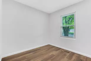 162 Phelps Rd, Columbus, OH 43207 - Photo 19