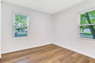 162 Phelps Rd, Columbus, OH 43207 - Photo 21