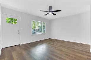 162 Phelps Rd, Columbus, OH 43207 - Photo 13