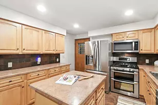 56 Lexington Ontario Rd, Ontario, OH 44903 - Photo 9