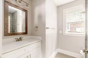 220 Parkwood Ave, Columbus, OH 43203 - Photo 19