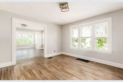 220 Parkwood Avenue, Columbus, OH 43203 - Photo 11