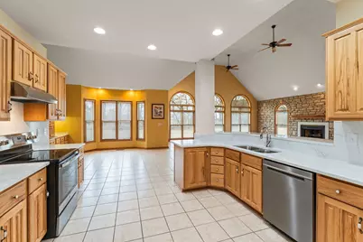 2690 Red Robin Way, Delaware, OH 43015 - Photo 19
