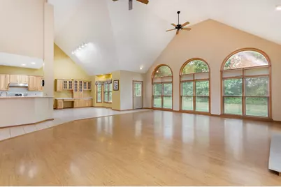 2690 Red Robin Way, Delaware, OH 43015 - Photo 13