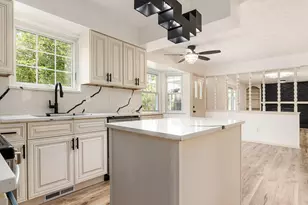 1466 Weybridge Rd, Columbus, OH 43220 - Photo 21