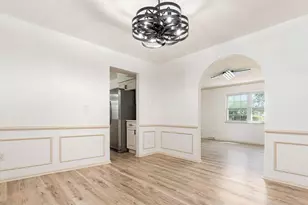 1466 Weybridge Rd, Columbus, OH 43220 - Photo 17