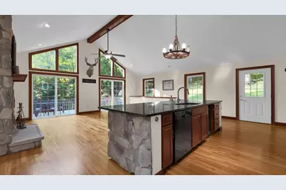 1893 Beaver Lane, Sugar Grove, OH 43155 - Photo 3