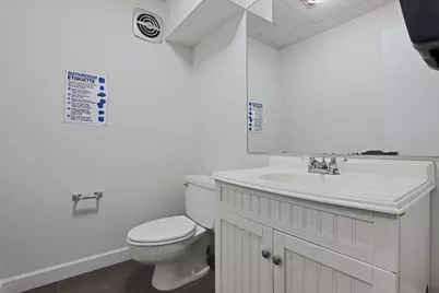 4588 Kenny Road, Columbus, OH 43220 - Photo 13