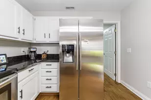 5532 Meadowood Ln, Westerville, OH 43082 - Photo 25