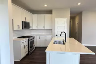 502 Penwell Dr, Delaware, OH 43015 - Photo 3