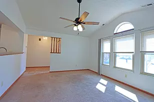 1456 Magoffin Ave, Obetz, OH 43207 - Photo 7