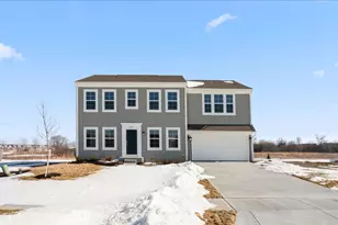 1055 Greenfield Dr, Marysville, OH 43040 - Photo 1