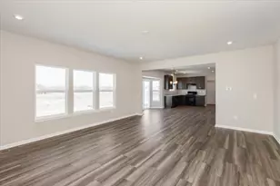 1055 Greenfield Dr, Marysville, OH 43040 - Photo 11