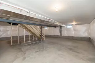 1055 Greenfield Dr, Marysville, OH 43040 - Photo 37