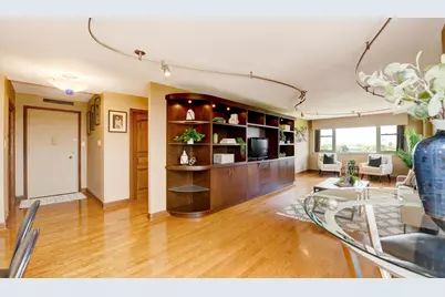 1620 E Broad Street #1108, Columbus, OH 43203 - Photo 3