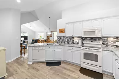 1266 Paddock Loop, Washington Court House, OH 43160 - Photo 3