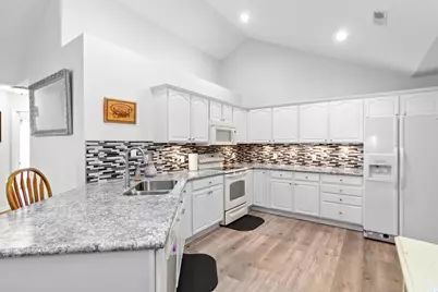 1266 Paddock Loop, Washington Court House, OH 43160 - Photo 5