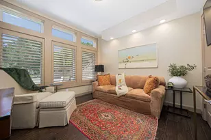 686 Fairway Blvd, Columbus, OH 43213 - Photo 5